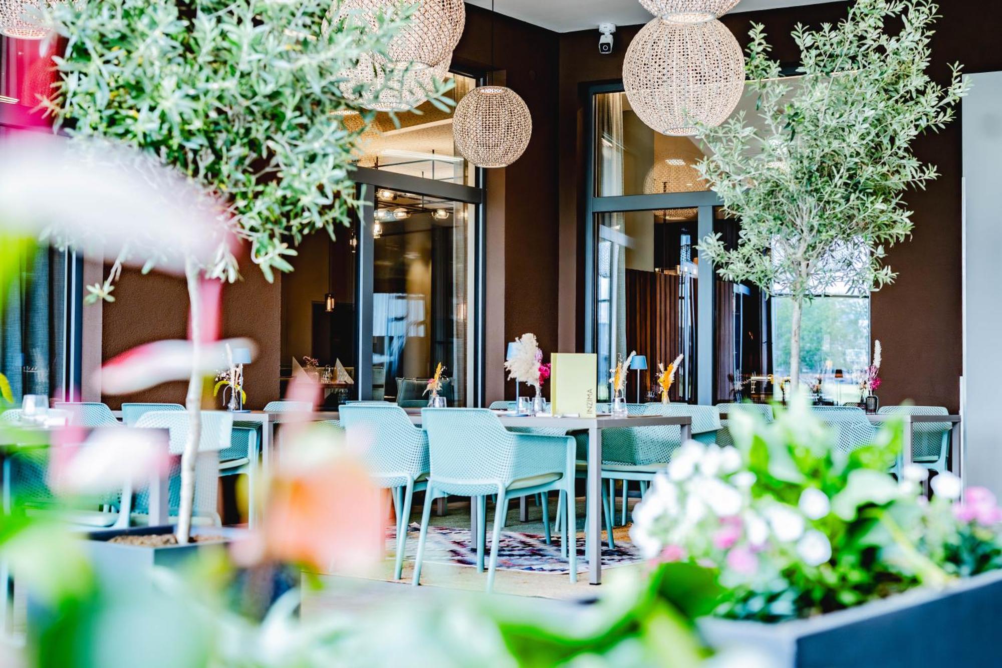 Hotel Das Zeit Lenzing Bagian luar foto